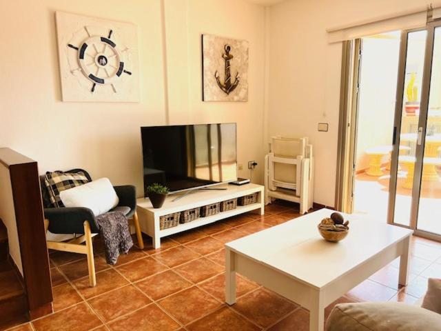 Apartamentos Vista Marina - El Medano Zewnętrze zdjęcie